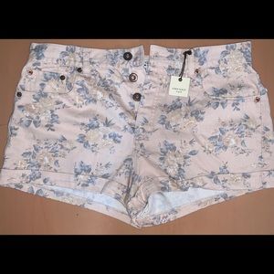Forever 21 women’s shorts